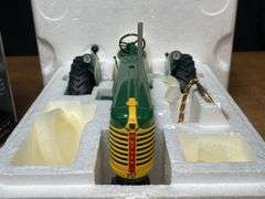 1/16 Oliver 77 Precision NIB Ertl