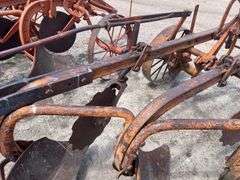 Allis Chalmers 3 Bottom Pull Type Plow