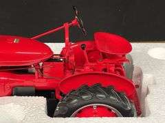 1/12 Farmall A NIB Franklin Mint