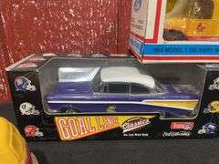 (4) Sport Teams Cars + Trucks