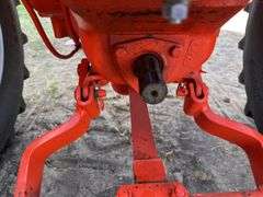 1962 Allis Chalmers D17 Series III Gas