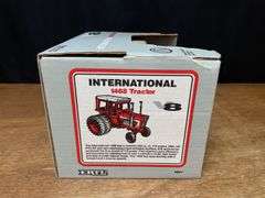 1/16 IH 1468 NIB Ertl