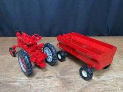 1/16 Farmall Super M-TA + Wagon 1996 Wisconsin NIB Ertl