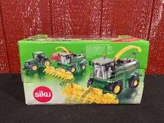1/32 John Deere 7500 Forage Harvester NIB Siku