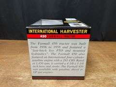 1/16 Farmall 450 2002 Red Power Roundup NIB SC