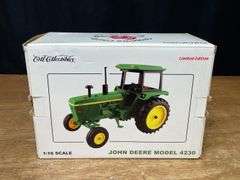 1/16 John Deere 4230 2004 Wisconsin NIB Ertl