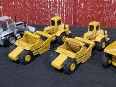 (5) Caterpillar Equipment