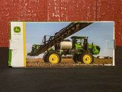 1/64 John Deere R4038 Sprayer 2019 Farm Show NIB Ertl