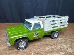 Stake Truck NyLint