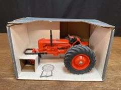 1/16 Case SC Pulling Tractor NIB SC