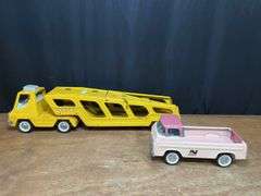 (2) Car Carrier + Pickup NyLint