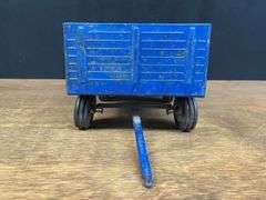 (2) 1/12 Ford 8600 + Wagon Ertl