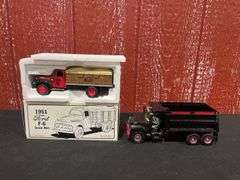 (2) 1/34 Ford + Mack Trucks 1st Gear