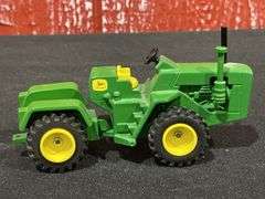 1/43 John Deere 8010 1994 Plow City NIB SC