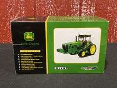 1/32 John Deere 8430T NIB Ertl
