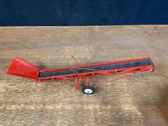 (2) 1/16 Tru Scale Elevator + Wagon Carter