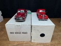 (2) 1/24 Studebaker + GMC Pickups NIB