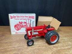 1/16 IH 1468 1995 Blue River Valley NIB Ertl