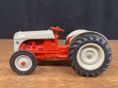 (2) 1/16 Ford 8N + 9N Ertl