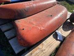 Allis Chalmers D14 and D15 Fender Set