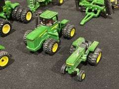 (8) 1/64 John Deere