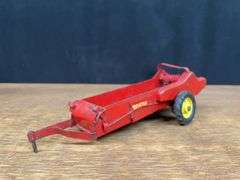 (3) 1/16 Tru-Scale Implements Carter