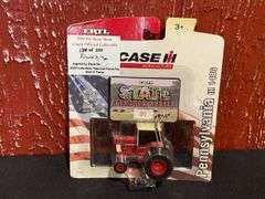 (3) 1/64 Case-IH + IH Tractors NIB Ertl