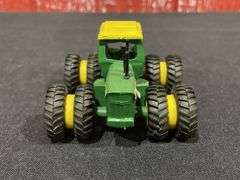 1/64 John Deere 7520 Custom