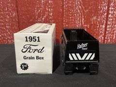 (2) 1/34 Ford + Mack Trucks 1st Gear