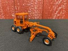 1/50 AC 45 Grader 2008 NTTC NIB 1st Gear