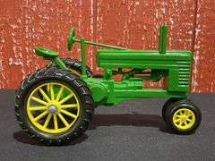 (2) 1/16 John Deere BW + G