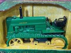 1/16 John Deere 40 Crawler NIB Ertl