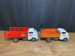 (2) Structo Trucks