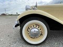 1953  MG  TD 2-Door