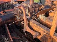 1937 Allis Chalmers WC with Model 33 Picker