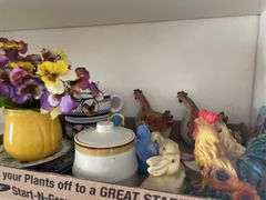 (3) Flats of Assorted Decor
