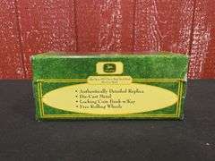 1/25 John Deere 1957 Chevy Truck Bank NIB Ertl