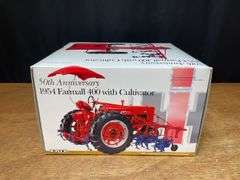 1/16 Farmall 400 w/Cultivators 50th Anniversary NIB Ertl
