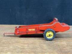 (3) 1/16 Tru-Scale Spreaders Carter