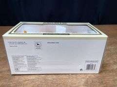 1/16 John Deere 420 Industrial Crawler Collector NIB Ertl