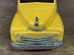 (2) IH Pickup + Semi Tractor Product Miniature