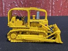 (2) 1/50 IH TD15 + TD25 Crawlers SC