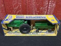 1/25 Tractor + Wagon Set NIB Slik