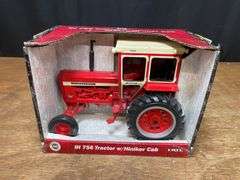 1/16 IH 756 NIB Ertl