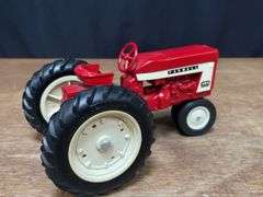 1/16 Farmall 404 Ertl
