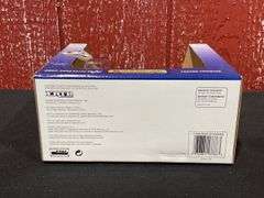 (3) 1/64 New Holland Combines