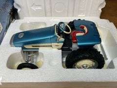 1/16 IH HT-340 Turbine Tractor NIB SC