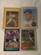 (4) Tom Seaver Baseball Cards(All-Star Rookie)