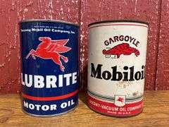 (4) Mobiloil Cans + Crate Lid