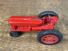 (2) 1/16 Farmall M Product Miniature